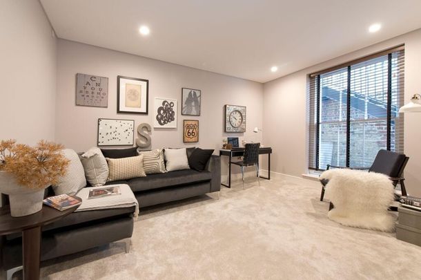 3 bedroom apartment to rent - Photo 1