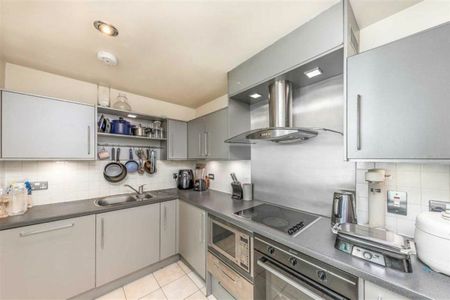 St. George Wharf, Vauxhall, SW8 - Photo 5