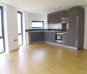 1 bedroom Apartment to let - Photo 6