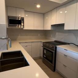 $3,200 / 2br2bath AC & EV TWO Bed & TWO Bath Suite (Vancouver/Joyce) - Photo 4