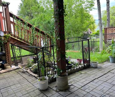 For Lease - 129 October Lane, Aurora, Ontario - Photo 2