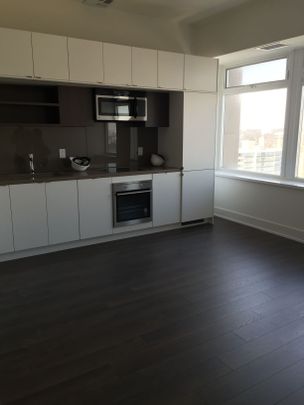 For Lease - 111 St Clair Avenue Unit# 1504, Toronto, Ontario - Photo 1