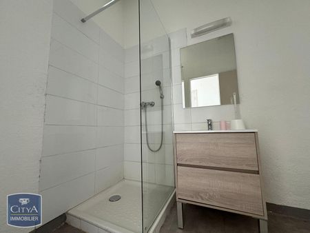 Location Appartement 2 pièces 28m² SORGUES 84700 - Photo 5