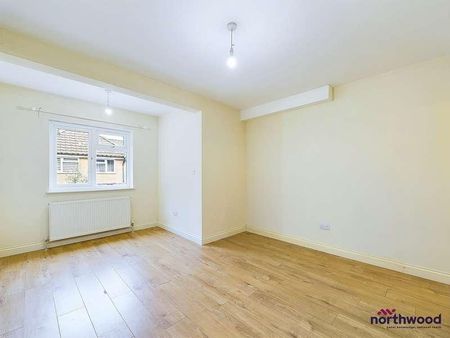 Lewes Road, Upperton, Eastbourne, BN21 - Photo 5