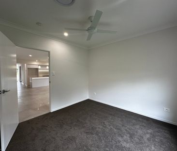 Jazz up your world, this property will be the envy of your friends! - Photo 5