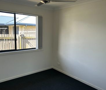 FOUR BEDROOM SPACIOUS FAMILY HOME IN QUIET LOCATION - Photo 3