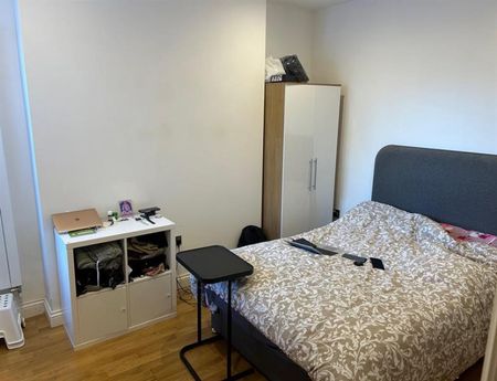 2 Bedroom Apartment To Let - Photo 3