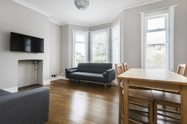 Southfield Road, Chiswick, W4 - Photo 1