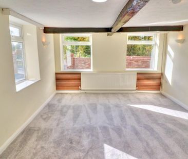 3 bedroom detached house to rent - Photo 4