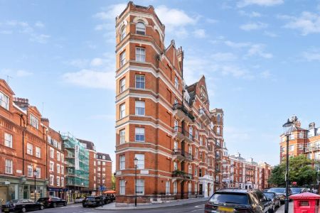 3 bedroom flat in 31 Kensington Court - Photo 5