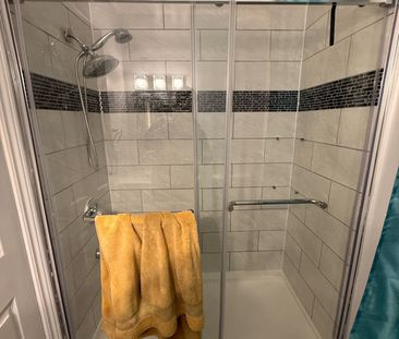 For Lease - 24 Medley Lane, Ajax, Ontario - Photo 6