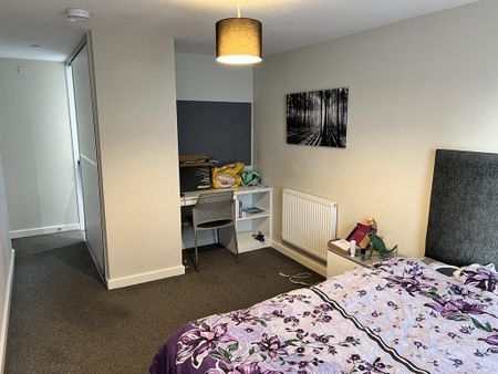 5 bedroom house to rent - Photo 4