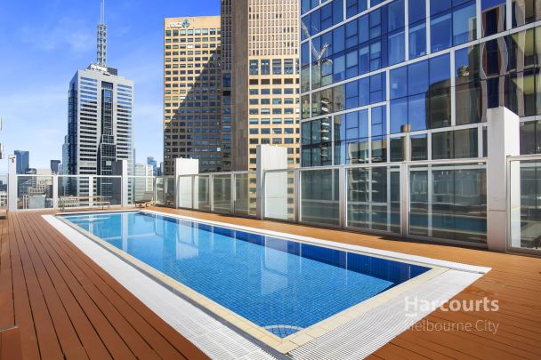 City Views from Spring - Furnished! - Photo 1