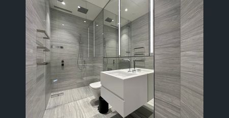 Luxurious 3-Bedroom Apartment in 'One Sydney Harbour' - Photo 2