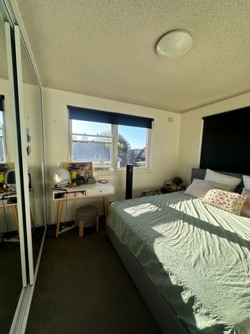 Marrickville - Photo 2