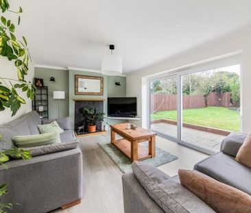 4 bedroom detached house to rent - Photo 1