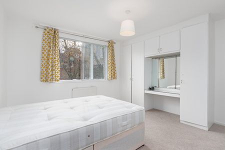 Eton Avenue, London, Belsize Park - Photo 3