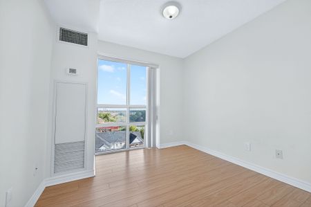 For Lease - 8 Mondeo Drive Unit# 716, Toronto, Ontario - Photo 5