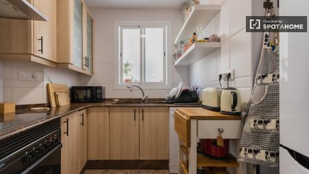 valencia, Valencian Community 46009 - Photo 3