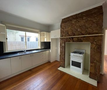 515 St Georges Road, Thornbury VIC 3071 - House For Rent | Domain - Photo 2