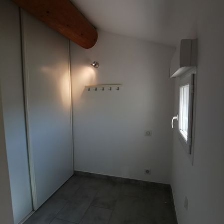 Location Appartement 2 pièces 53m² AIX EN PROVENCE 80ème - Photo 4