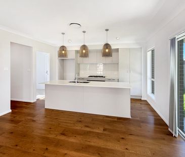 Spacious Family Home with Modern Comforts! - Photo 2