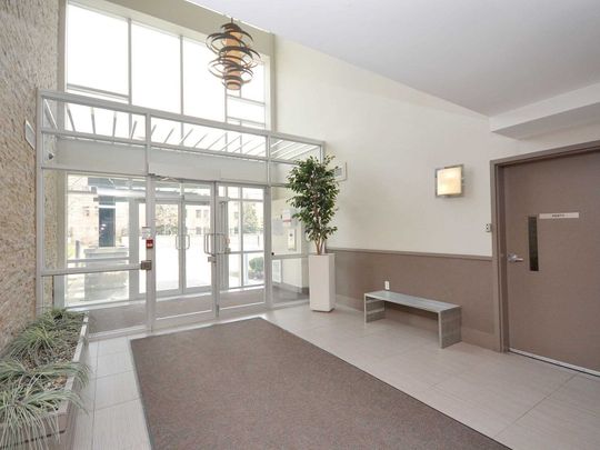 For Lease - 570 Lolita Gardens Unit# 318, Mississauga, Ontario - Photo 1