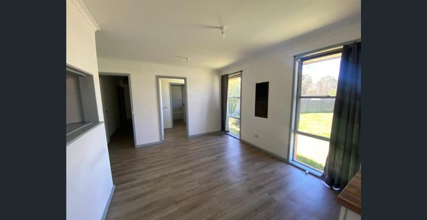 FAMILY HOME IN CONVENIENT LOCATION!!! - Photo 1