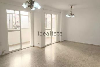 Alquiler de piso en Calle Pintor Zuloaga, 27