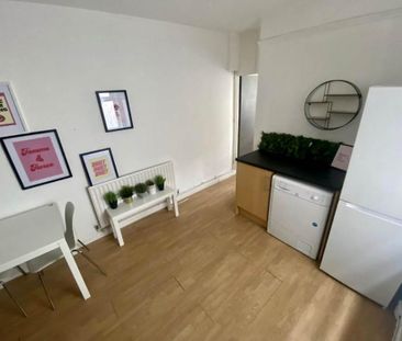 4 bedroom house to rent - Photo 6