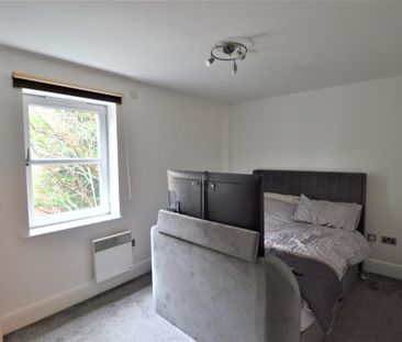 1 bedroom flat to rent - Photo 6