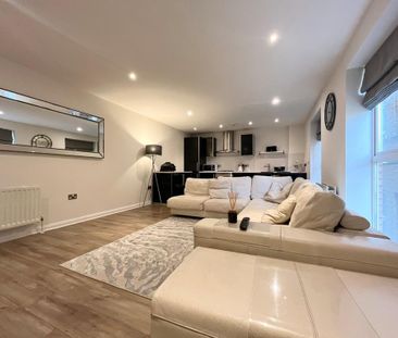 2 bedroom flat to rent - Photo 4