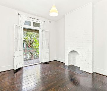 Two Bedroom Terrace Located on a quite street - Photo 1