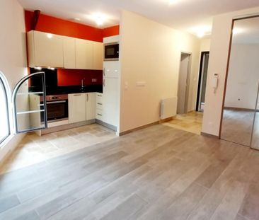 Location Appartement 1 pièce 30m² PUISSEGUIN 33570 - Photo 1