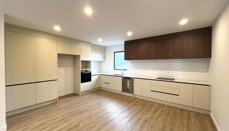 Rangitoto Zone 4-Bedroom Brand New Home - Photo 5