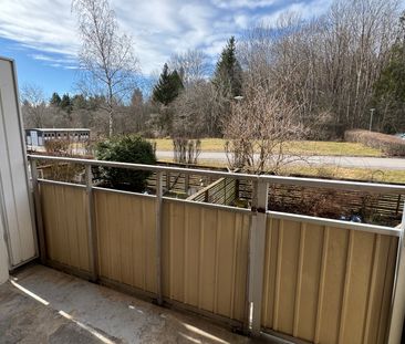 Karl Hovbergsgatan, Eskilstuna - Photo 5