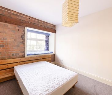 1 Bed Flat - Photo 5