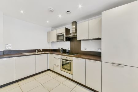 3 bedroom apartment to rent - Photo 5