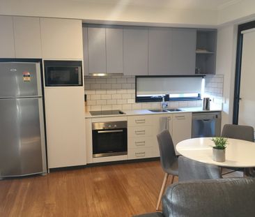 Modern Inner-City 2 by 2 Apartment - Photo 3