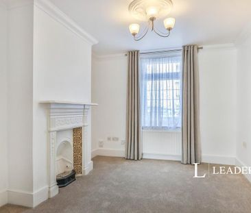 Maisonette to rent - Photo 3