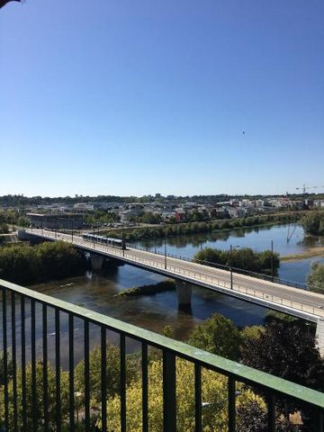 Location Appartement 2 pièces 45m² TOURS 37000 - Photo 2