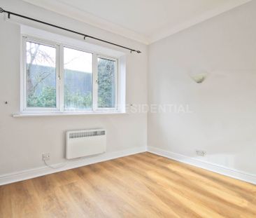 Price £1,395 pcm - Available Now - Unfurnished - Photo 4