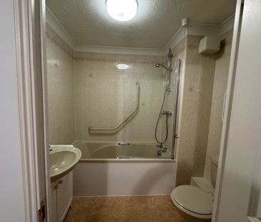 1 bed Apartment for Rent - Photo 5