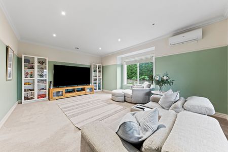 Beautiful and Unique Family Home - Heritage Springs Estate - Photo 4