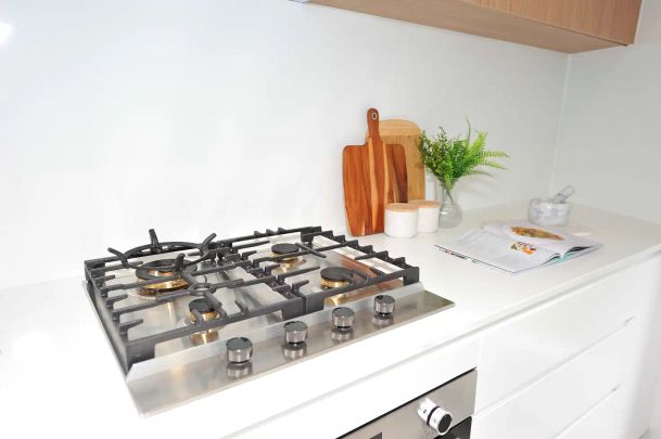 “Brand-New 5-Bedroom Townhouse in St Marys – Space for the Whole Family!” - Photo 1