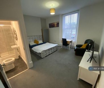 1 bedroom in a house share to rent - Photo 6