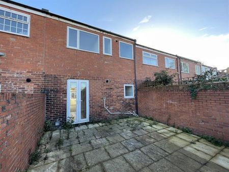 Edwin's Avenue South - Photo 3