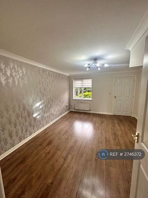 3 bedroom terraced house to rent - Photo 1