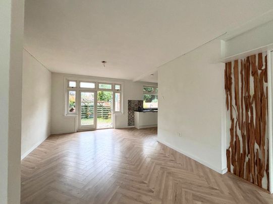 Mient 35, Centrum-Noord, 1901AB, Castricum - Photo 1