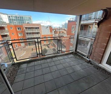 2 bedroom apartment to rent - Photo 2